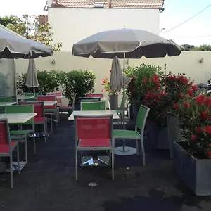 Ibis Styles Antibes Les Pins Juan-les-Pins